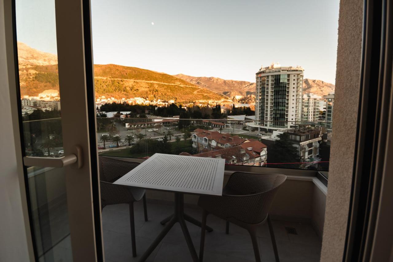 Montesun Boka Apartments Budva Buitenkant foto